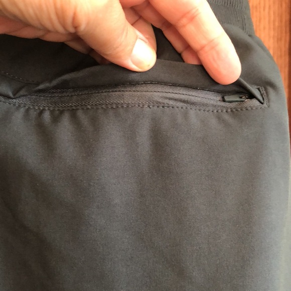 NEW LISTING! FLX Dynamic Stretch Joggers - Picture 3 of 7